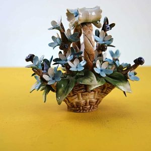 cestino con fiori vintage in ceramica italy